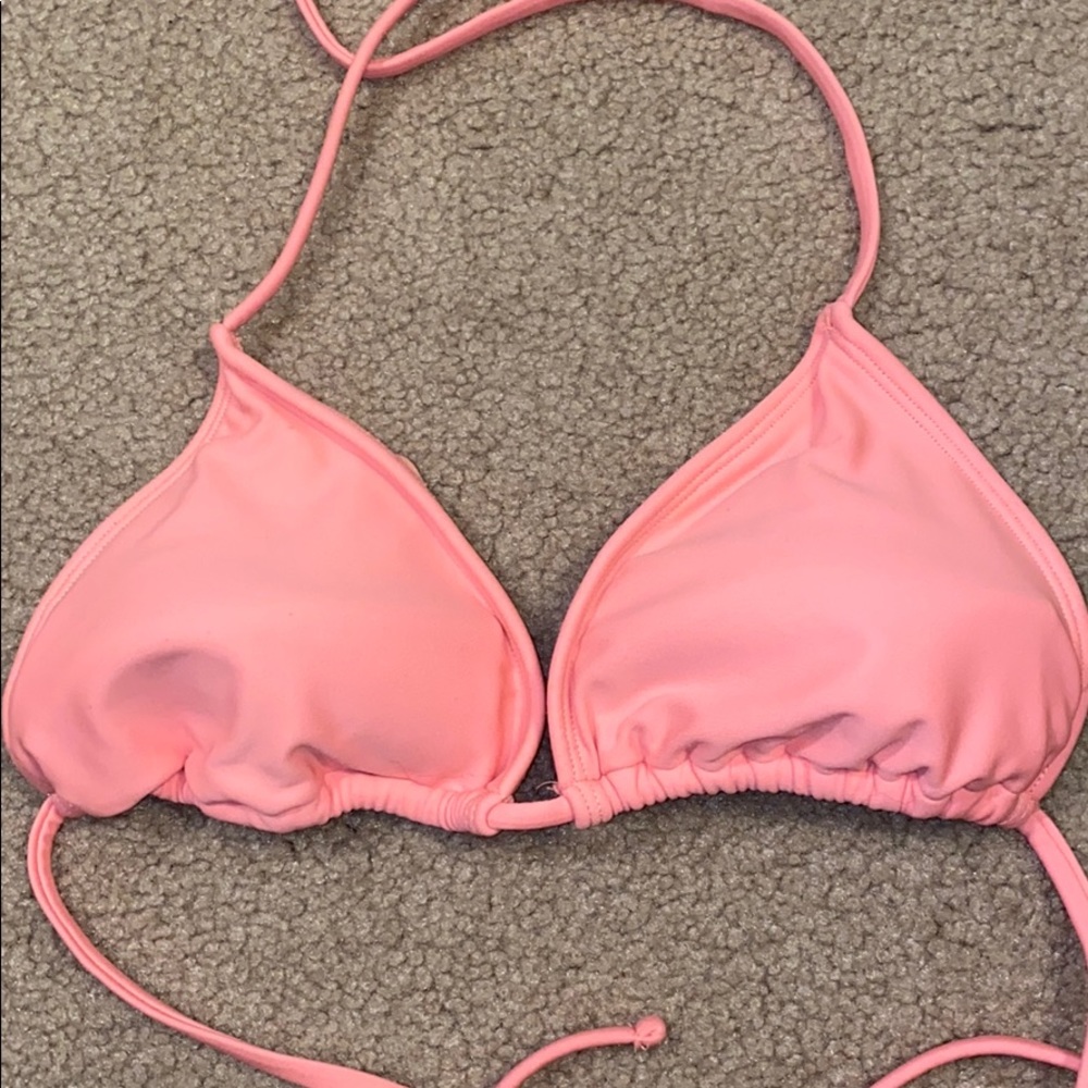 Pink bikini top